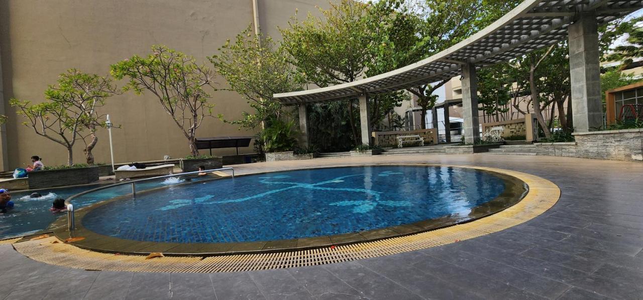 Apartemen Solo Paragon By Cariapartemen-Id Bonorejo Exterior photo